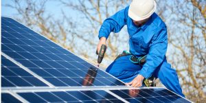 Installation Maintenance Panneaux Solaires Photovoltaïques à Le Puech